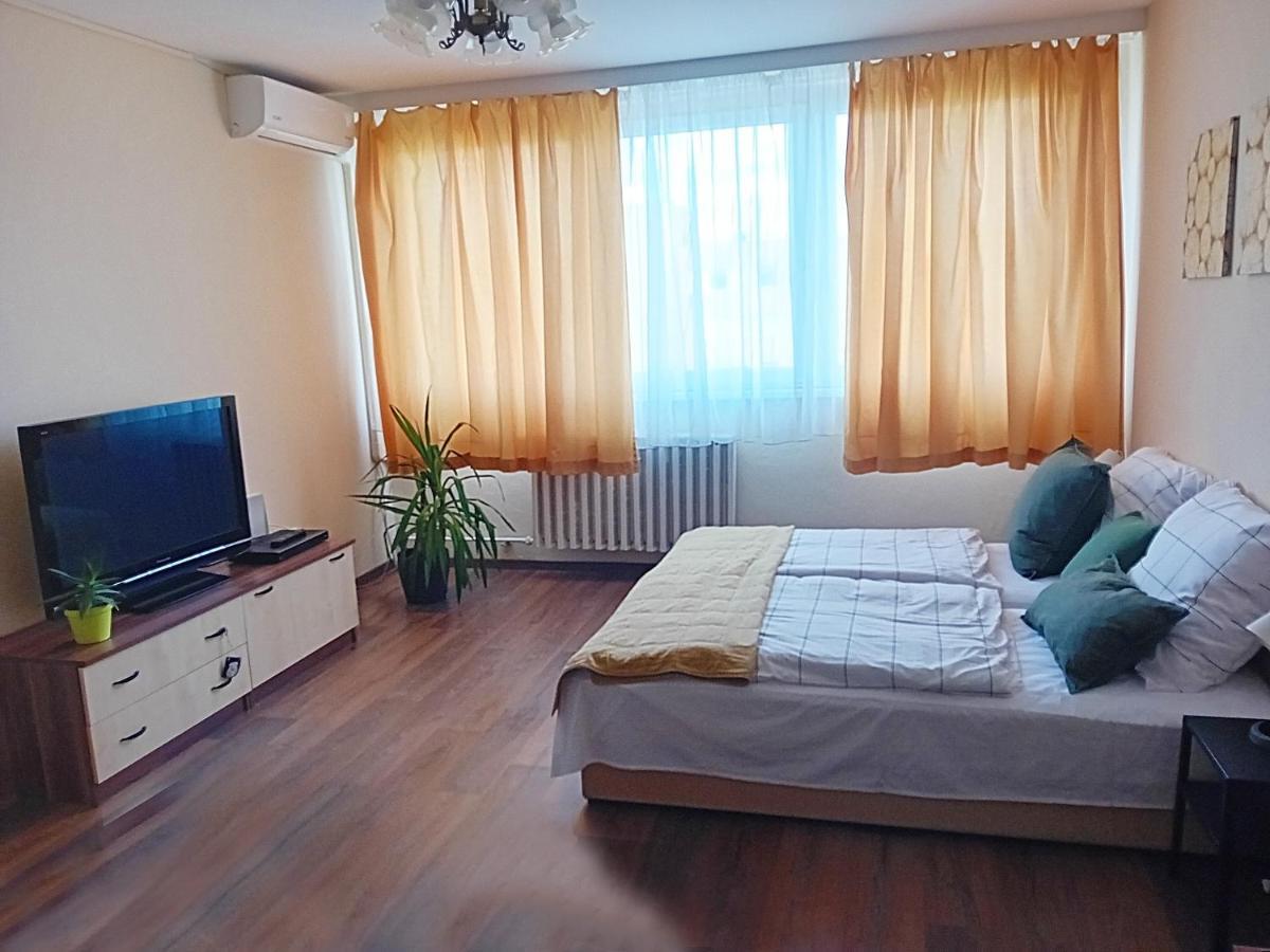 Green Belt Apartmann Budapest Bagian luar foto