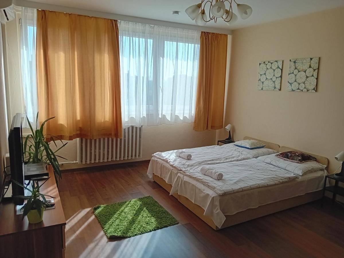 Green Belt Apartmann Budapest Bagian luar foto